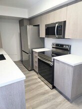 6804 Brookline Dr in Hialeah, FL - Building Photo - Building Photo