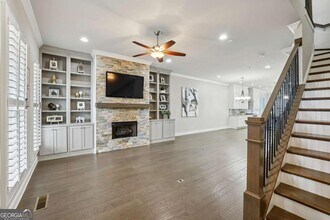 355 Cricket Ln in Alpharetta, GA - Foto de edificio - Building Photo