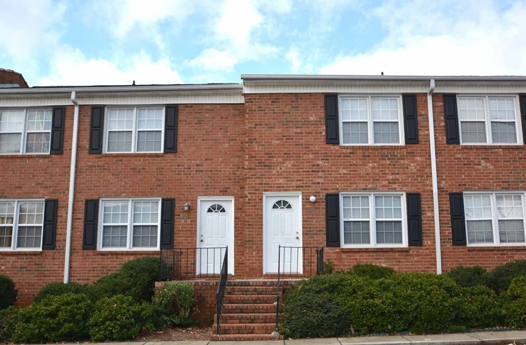 Nottingham Townhomes in Gastonia, NC - Building Photo