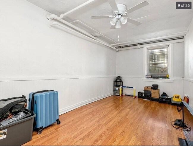 173 School St, Unit D in Webster, MA - Foto de edificio - Building Photo