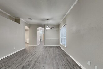 14034 Hillingdale Ln in Houston, TX - Building Photo - Building Photo