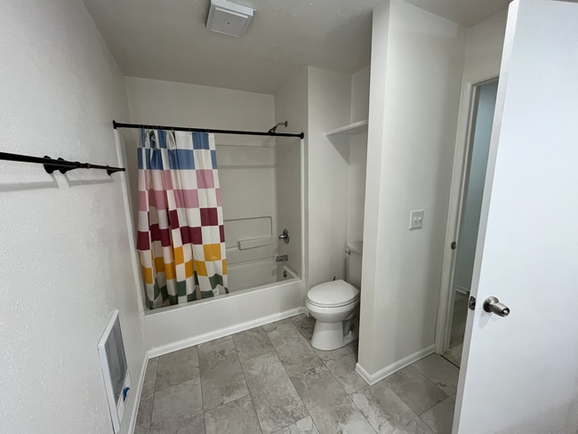 616 S Harrison St in Moscow, ID - Building Photo - Building Photo