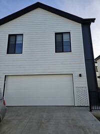 7744 Yorke Mews NW in Edmonton, AB - Building Photo - Building Photo