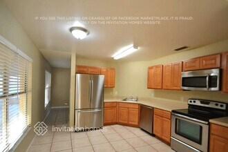 15616 Hidden Lake Cir, Unit 3206 in Clermont, FL - Foto de edificio - Building Photo