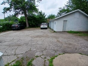 306 N Elm Ave in Jackson, MI - Building Photo - Building Photo