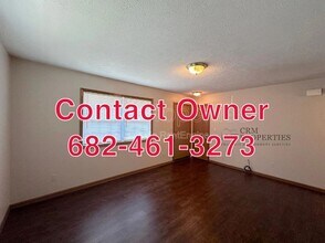 646 Winding River Ln in Spring Branch, TX - Foto de edificio - Building Photo