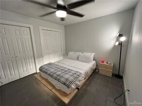 95 Poinciana Dr in Brownsville, TX - Building Photo - Building Photo