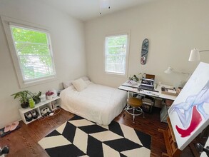 612 E Henry St, Unit Unit B in Savannah, GA - Building Photo - Building Photo