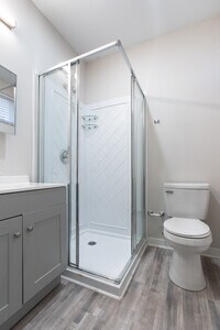 3131 Custer St photo'