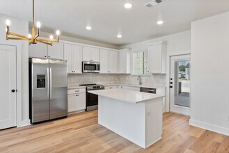 518 Mercado St in Temple, TX - Building Photo - Building Photo