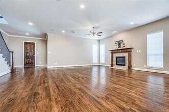 2721 Hundred Knights Dr in Lewisville, TX - Building Photo - Building Photo