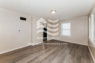 425 E 36th St in Anderson, IN - Foto de edificio - Building Photo