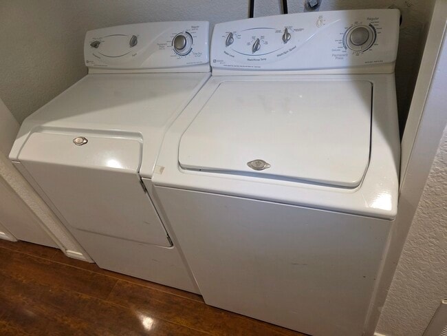 316 E Imperial Ave, Unit B in El Segundo, CA - Building Photo - Building Photo