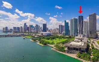 1000 Biscayne Blvd, Unit # 4402 in Miami, FL - Building Photo