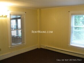 391 Buck St in Bangor, ME - Building Photo - Building Photo
