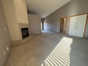 16556 Monroe St in Omaha, NE - Building Photo - Building Photo