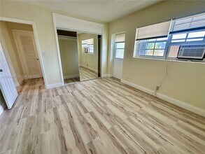 5420 NE 22nd Terrace in Fort Lauderdale, FL - Building Photo - Building Photo