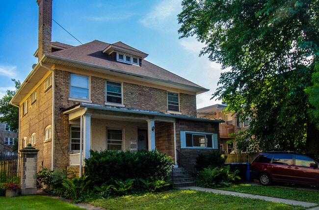 property at 1645 W Estes Ave