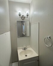 1213 W Pine St in Rawlins, WY - Building Photo - Building Photo