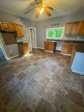 809 N Oakley St in Saginaw, MI - Building Photo - Building Photo