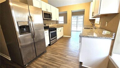 105 Brooks Bridge Ct in Alpharetta, GA - Building Photo - Building Photo