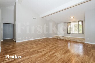 1032 SE Floresta Dr, Unit 120-2-202.1182026 in Port St. Lucie, FL - Building Photo - Building Photo