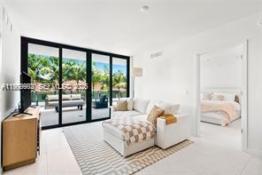 9901 W Bay Harbor Dr in Bay Harbor Islands, FL - Building Photo