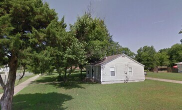 501 W 47th St in North Little Rock, AR - Building Photo - Building Photo