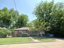 1102 11th St in Plano, TX - Building Photo
