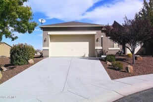 6814 E Perth Ct in Prescott Valley, AZ - Building Photo