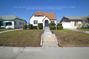1017 W 73rd St, Unit 507 in Los Angeles, CA - Building Photo