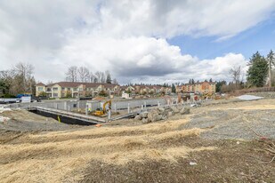707 39th Ave SE in Puyallup, WA - Building Photo