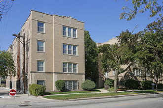 The Ray Apartments in Oak Park, IL - Building Photo - Building Photo