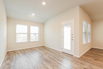 1239 William Crst in New Braunfels, TX - Building Photo - Building Photo