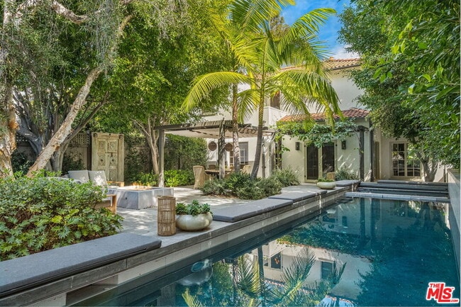 property at 409 S Highland Ave