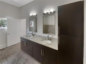 745 Fountainhead Ln NE, Unit 113 in Atlanta, GA - Building Photo - Building Photo