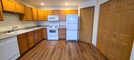 101 N Shore Dr, Unit 8 in Belgrade, MT - Building Photo - Building Photo