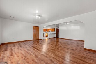 937 Grove St in Elizabeth, NJ - Building Photo - Building Photo