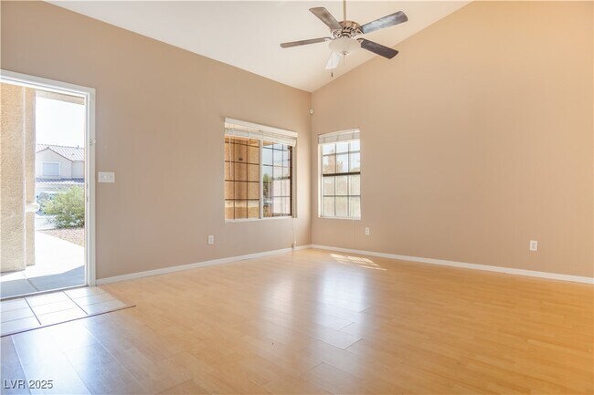 9673 Riding Ridge Rd in Las Vegas, NV - Building Photo - Building Photo
