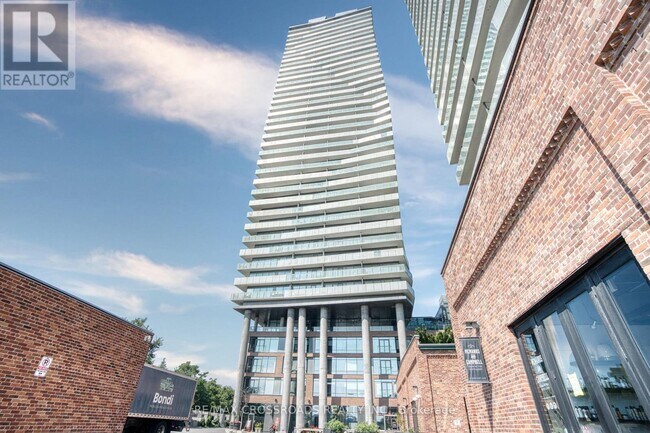 property at 70-1970 Distillery Lane