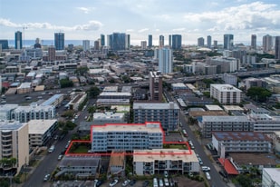 1503 Liholiho St in Honolulu, HI - Building Photo