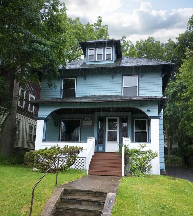 property at 960 Lancaster Ave