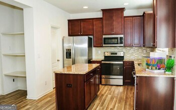 3899 Augustine Pl in Rex, GA - Building Photo - Building Photo