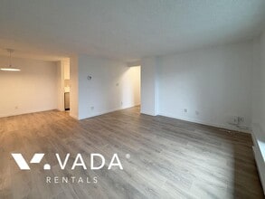 9541 Erickson Dr in Burnaby, BC - Building Photo - Building Photo