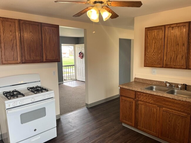 98 Buckeye Cir in Columbus, OH - Building Photo - Building Photo