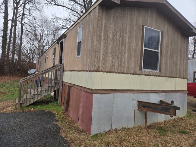 00 Old Thomasville Rd in High Point, NC - Foto de edificio - Building Photo