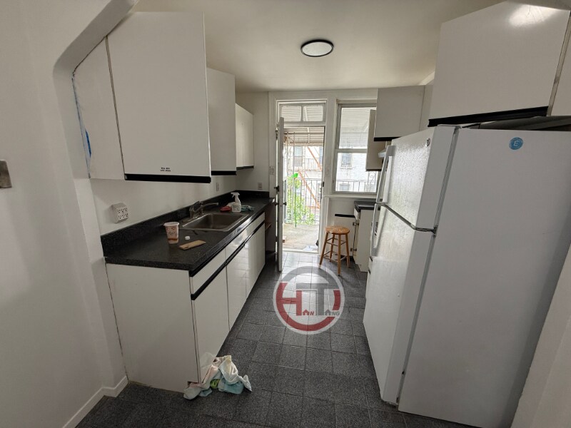3131 Sands Pl in Bronx, NY - Building Photo