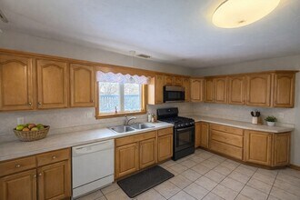 50 School St in Hudson, MA - Building Photo - Building Photo