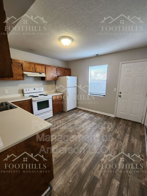 108 Woodland Dr in Anderson, SC - Building Photo - Building Photo