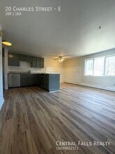 20 Charles St in Dover, NH - Building Photo - Building Photo